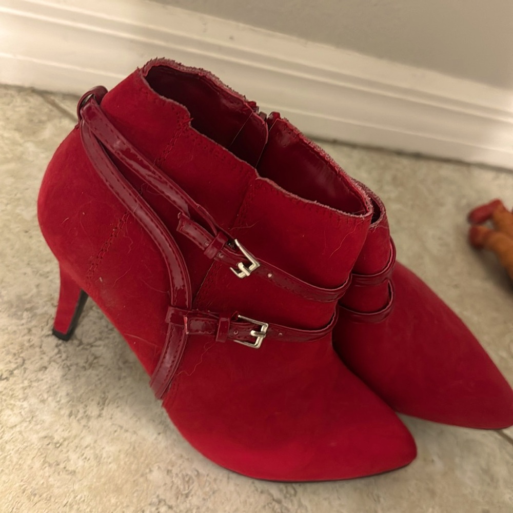Me Too Brand Ankle Boots